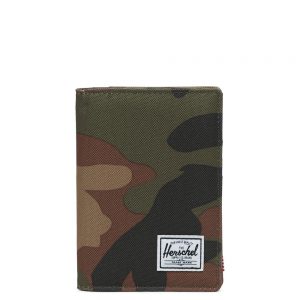 Herschel Raynor Passport Holder RFID Woodland Camo